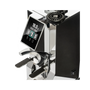 Close-up van het touchscreen display van de Eureka Mignon Stark W grind-by-weight koffiemolen, waarop de gewichtsinstelling in grammen zichtbaar is.